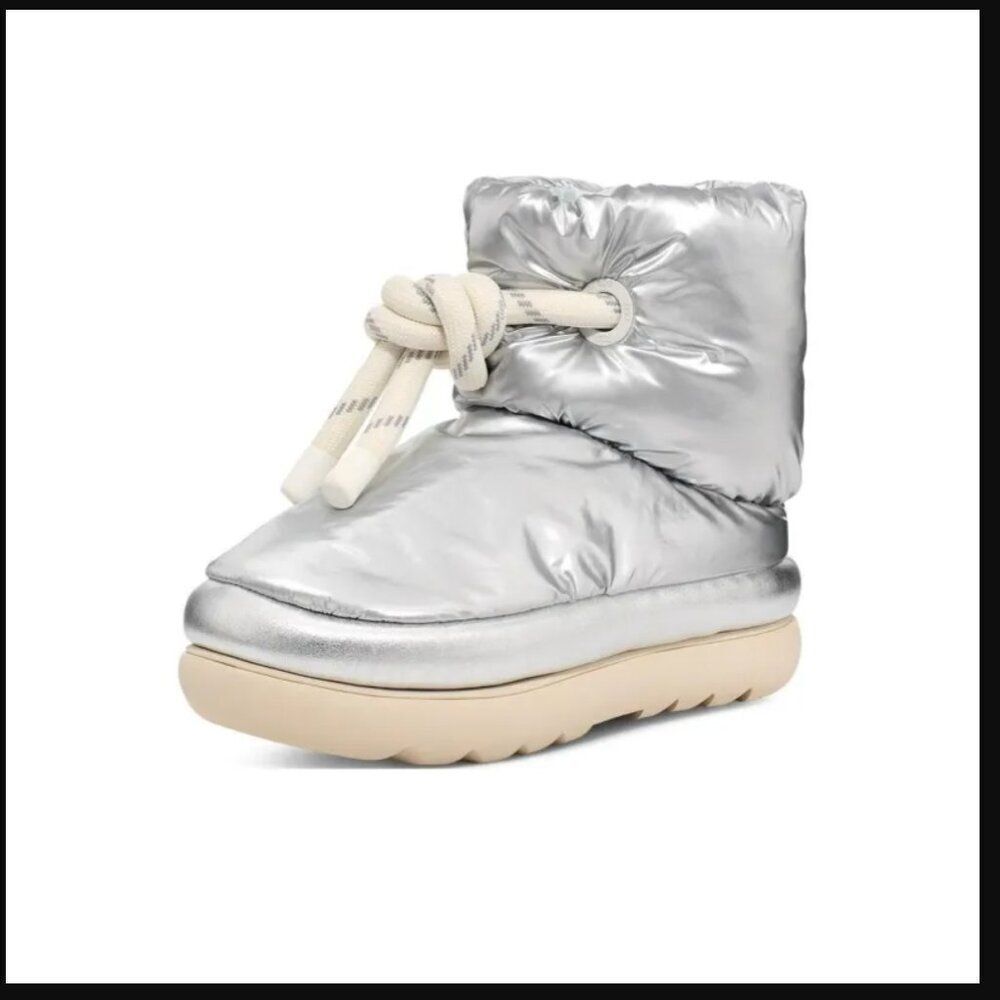 UGG Classic Maxi Short Boot 'Metallic Silver' | Size 8